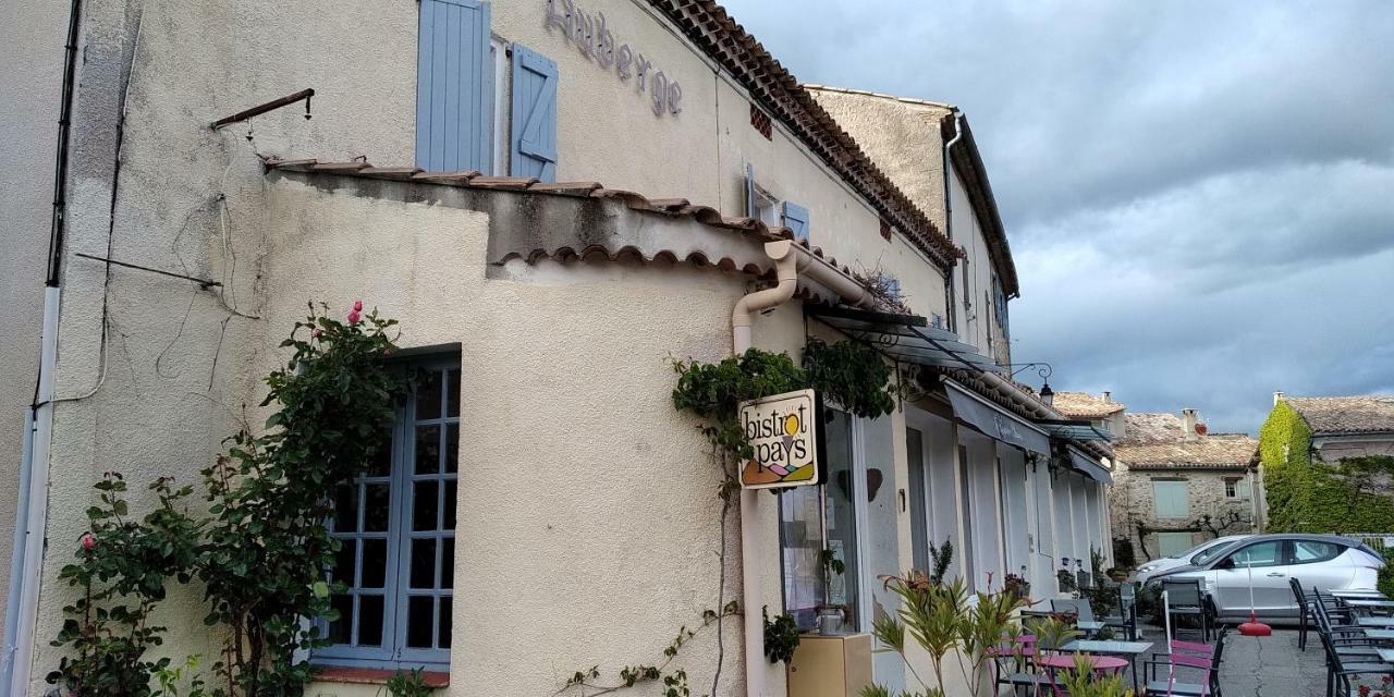 Auberge Le Lupin Blanc Revest-des-Brousses Exterior foto